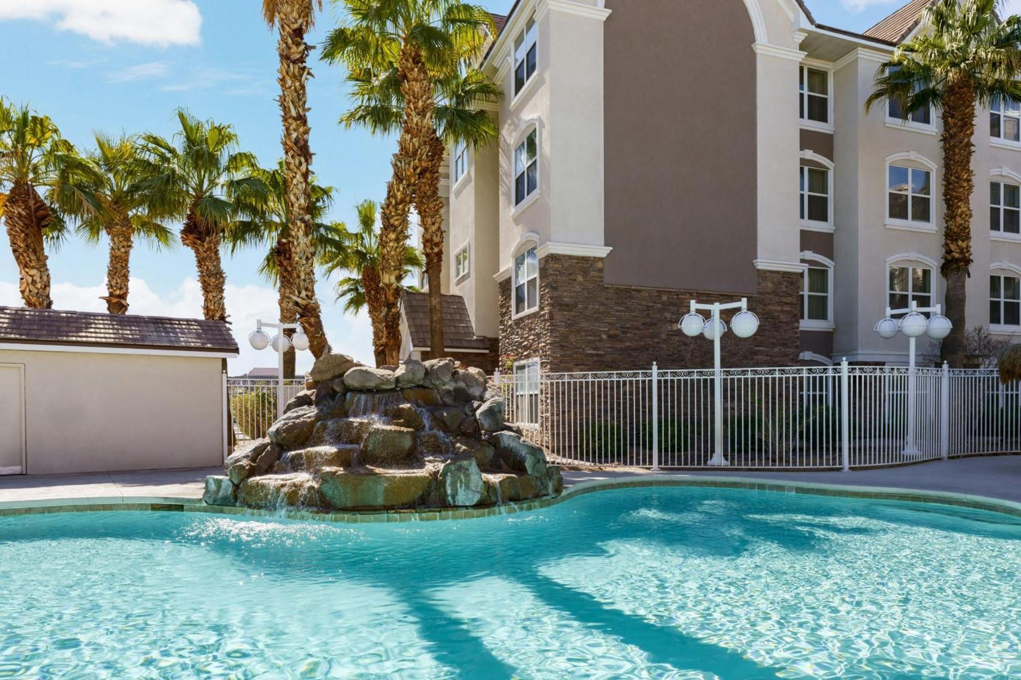 Residence Inn By Marriott Las Vegas Stadium Area Exteriör bild