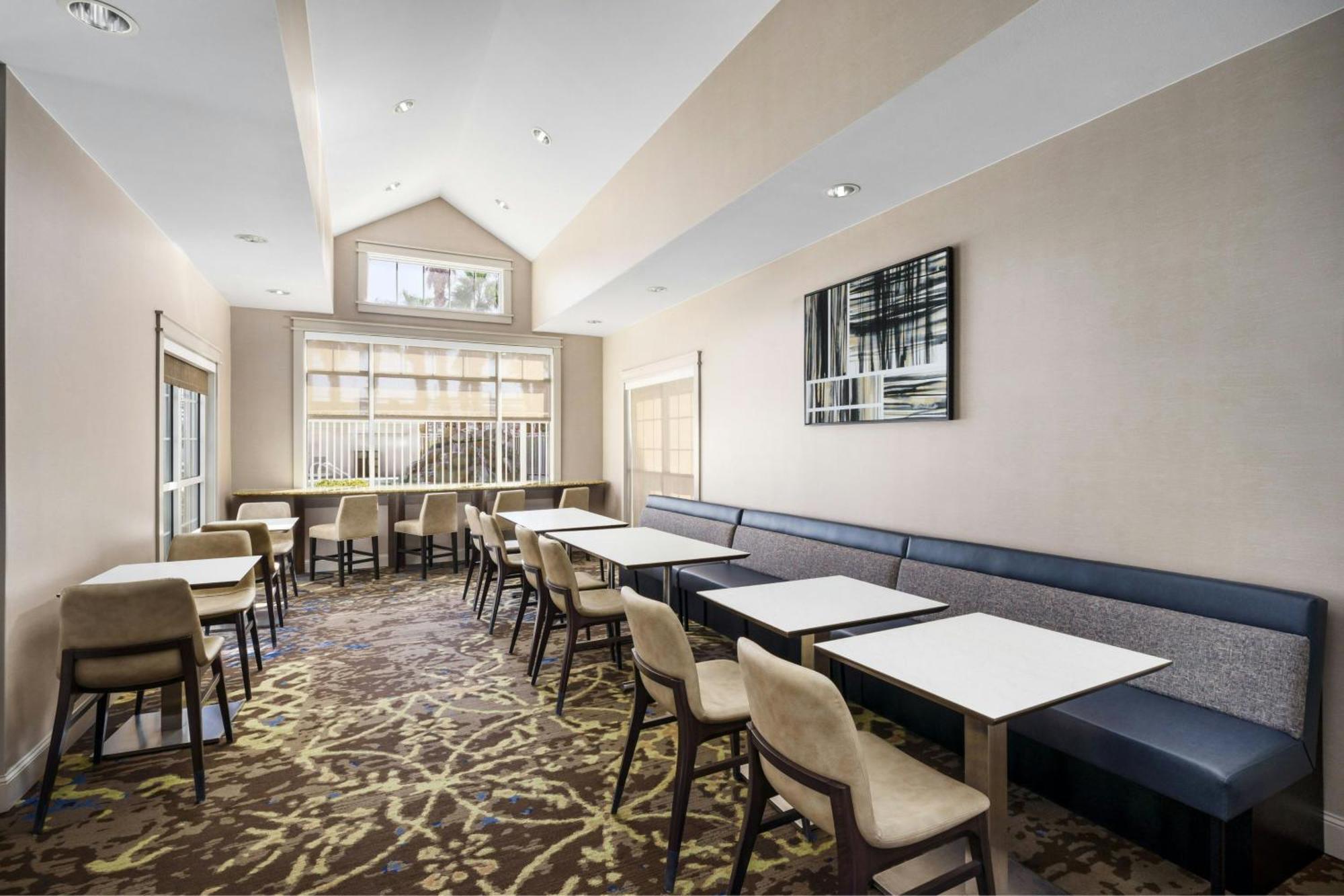 Residence Inn By Marriott Las Vegas Stadium Area Exteriör bild
